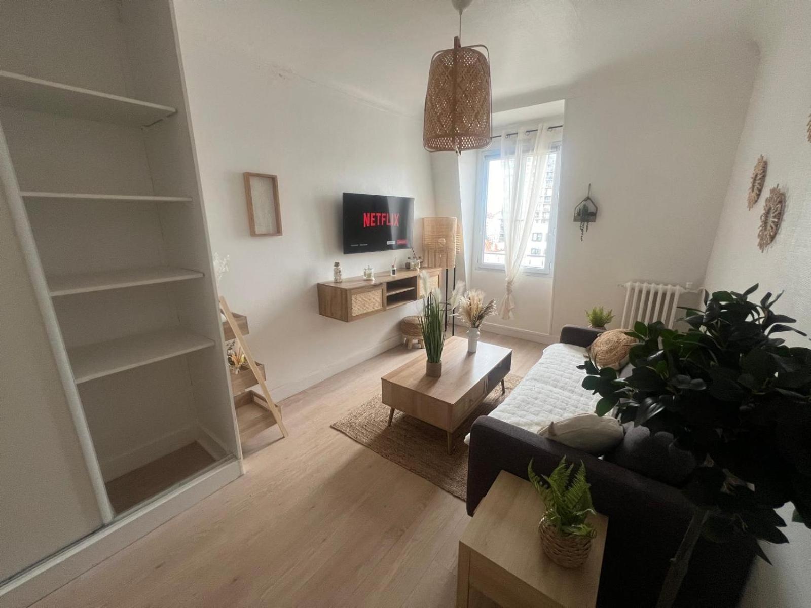 Charmant Appartement Aux Portes De Paris - 2Pax Saint-Ouen  Exteriör bild